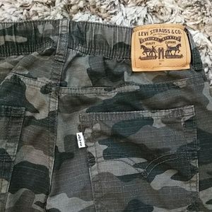 Levi's Bottoms - Levi's® Big Boys Camo Print Twill SZ.10-12 Levi's Bottoms - Levi's® Big Boys Camo Print Twill SZ.10-12